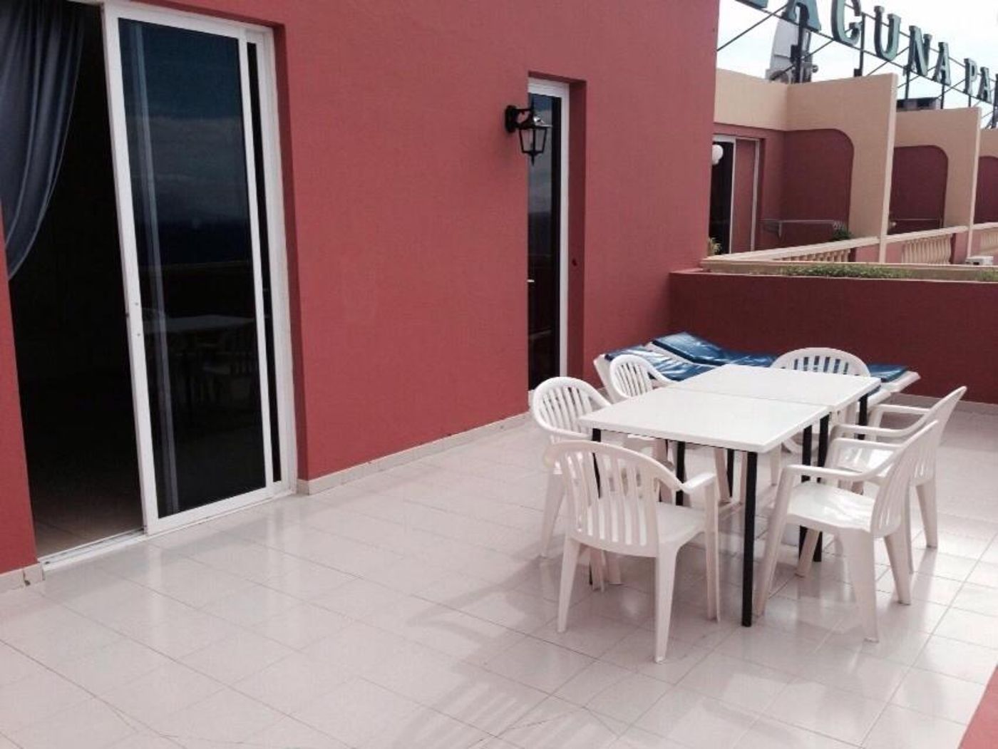 Laguna-Park-II-Room-18