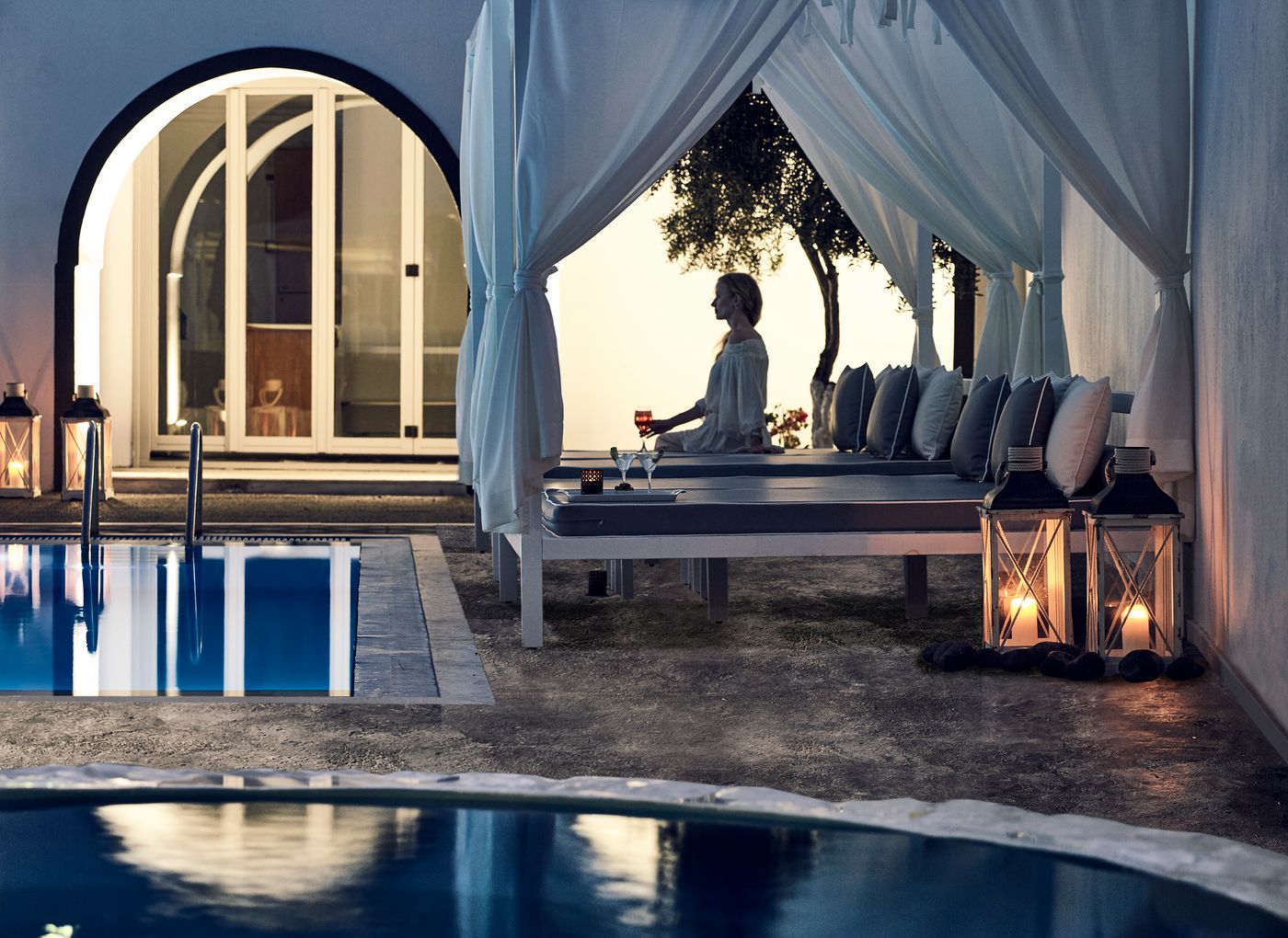 Kalisti-Hotel---Suites-Pool-74