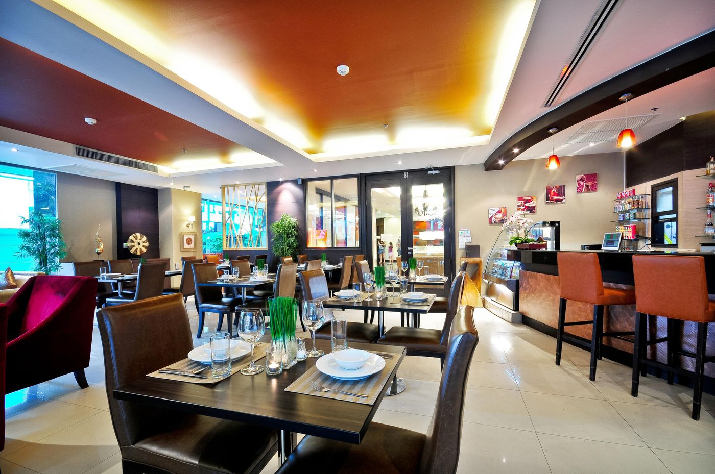 Admiral-Premier-Sukhumvit--SHA-Plus----Restaurant-14