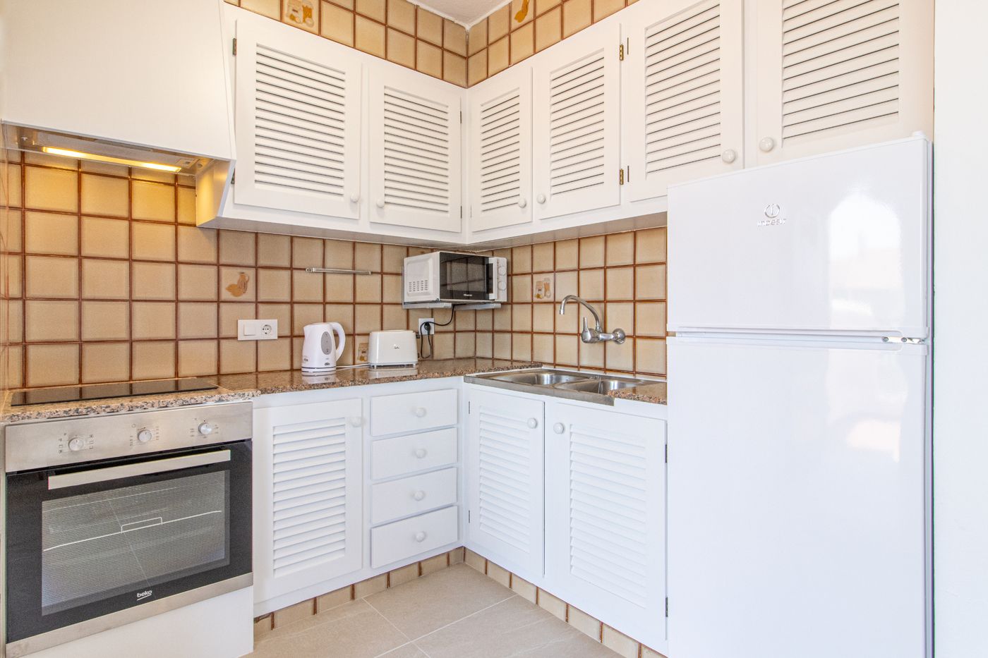 Son-Bou-Playa-Gold-Room-43