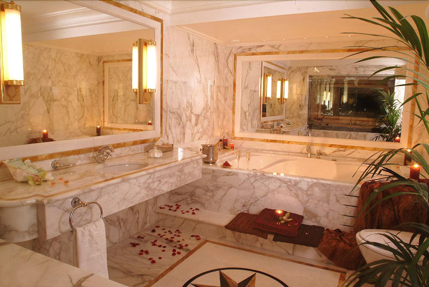 Royal-Olympic-Hotel-Room-27