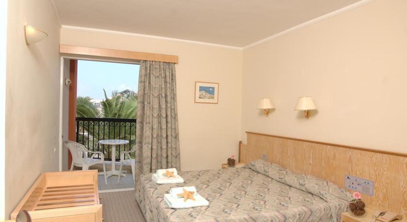 Minos Mare Hotel