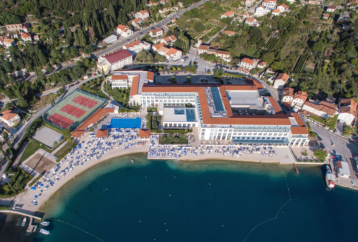 Admiral-Grand-Hotel-Beach-14