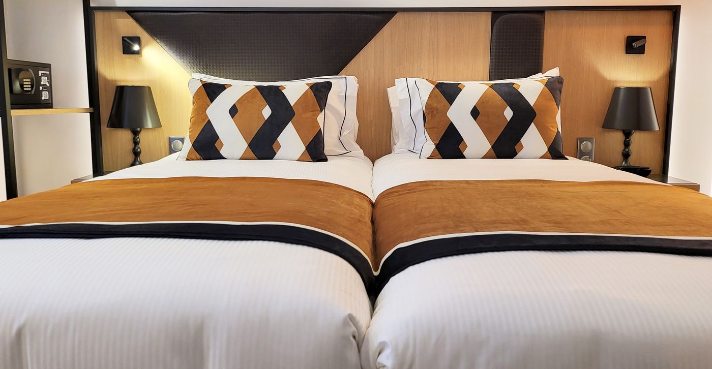 Star-Champs-Elysees-Room-3