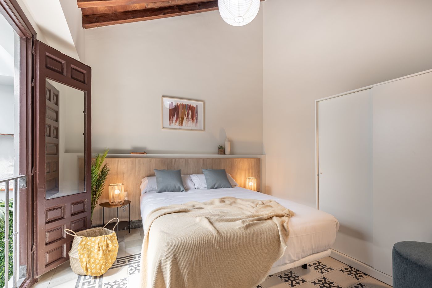 Libere-Malaga-la-Merced-Room-4