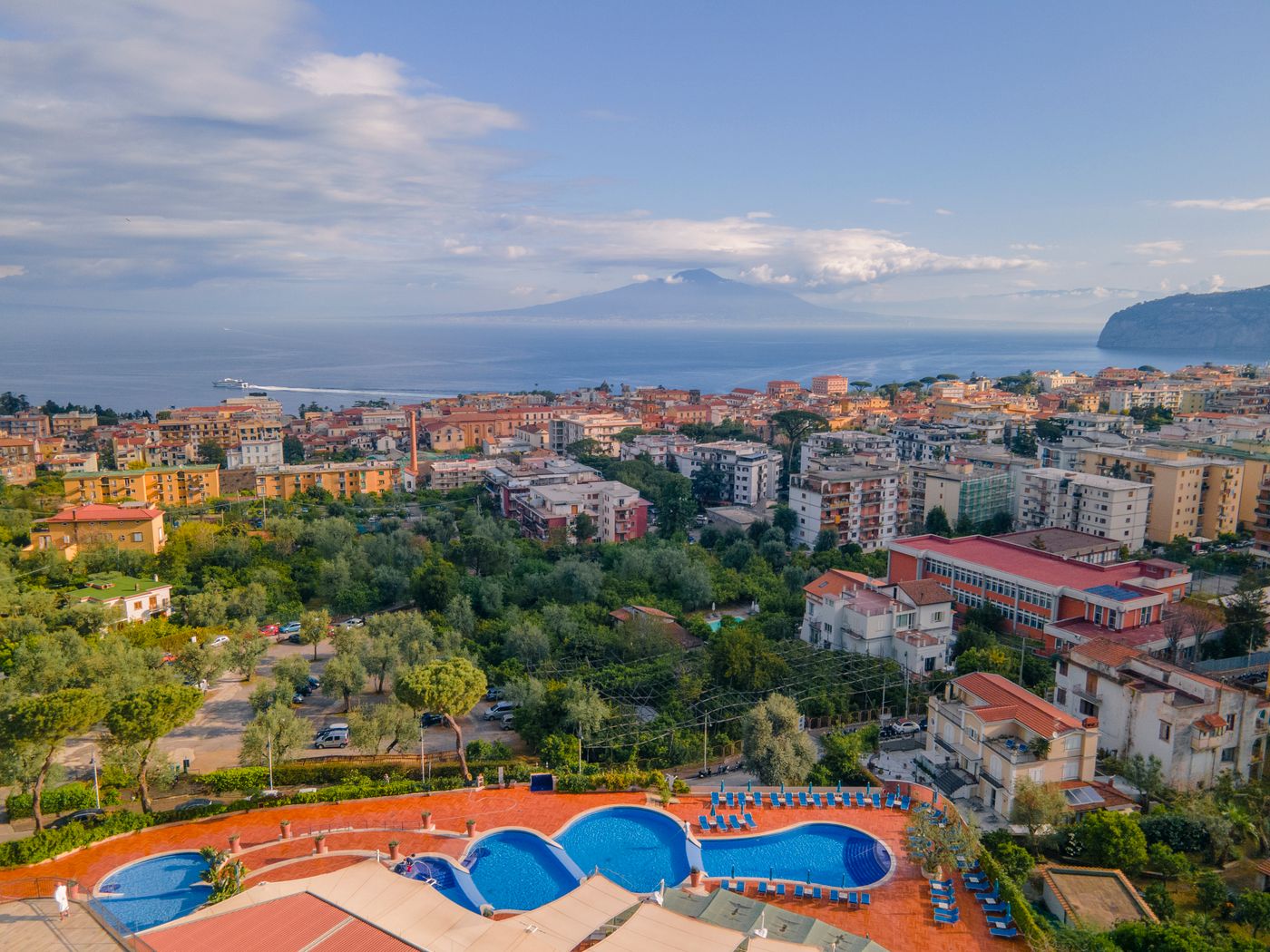 Hilton-Sorrento-Palace-General-view-97