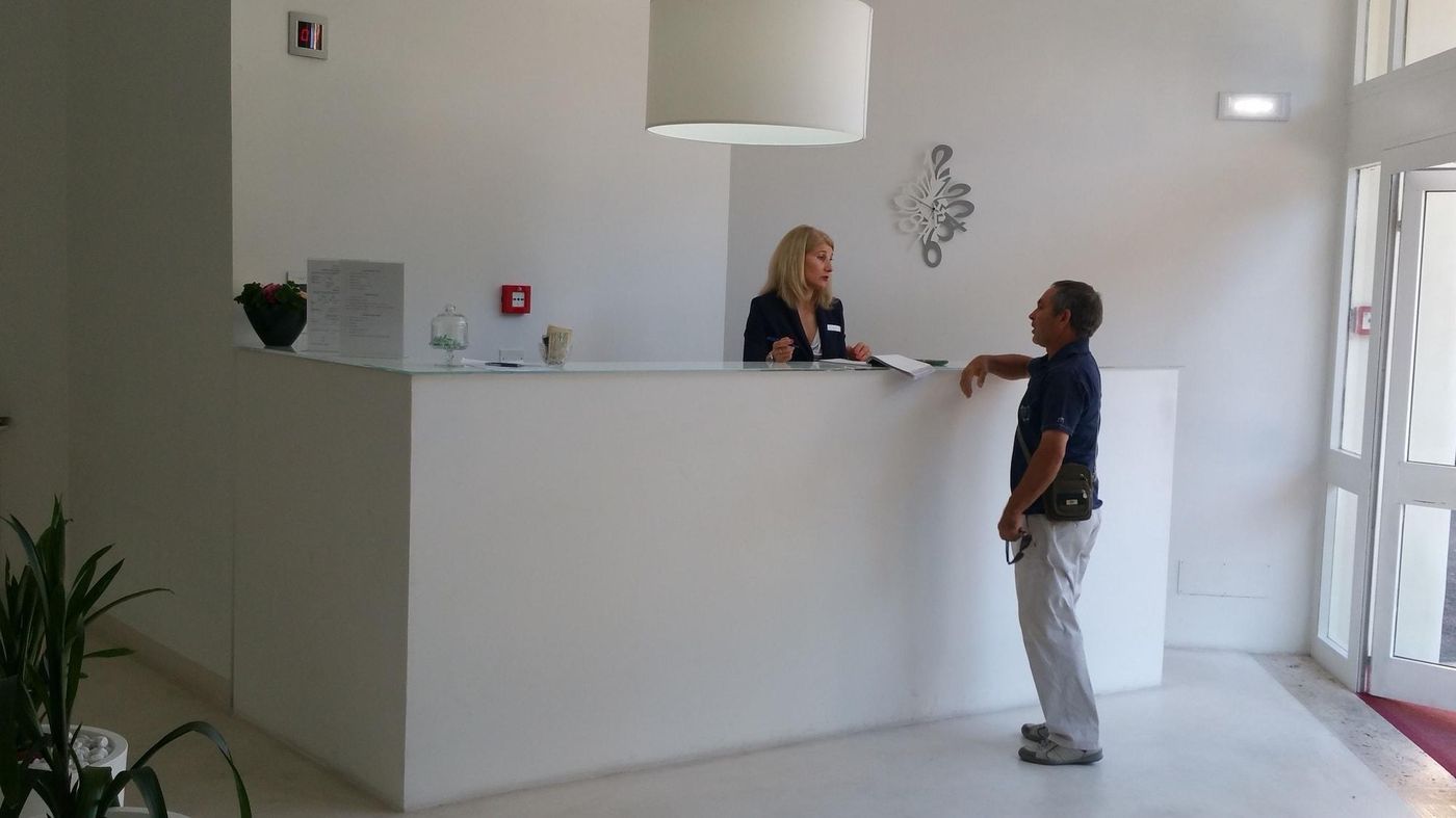 Vittoria-Design-Hotel-Lobby-10