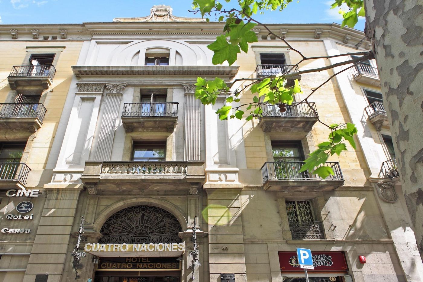 Cuatro Naciones-Spain-Barcelona-General view-2