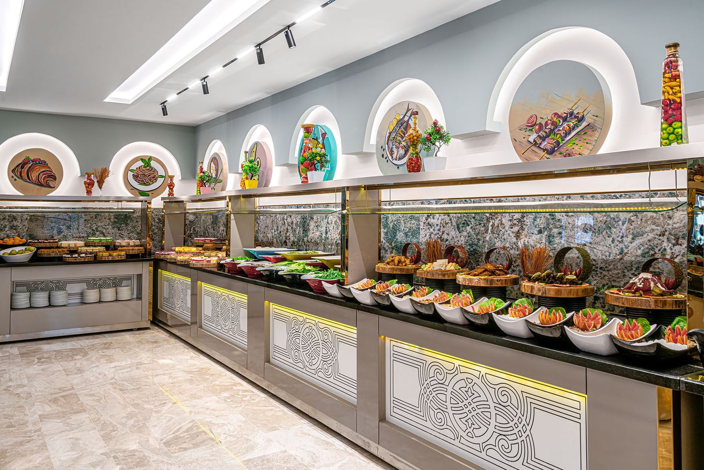 Big-Blue-Suite-Hotel-Restaurant-43