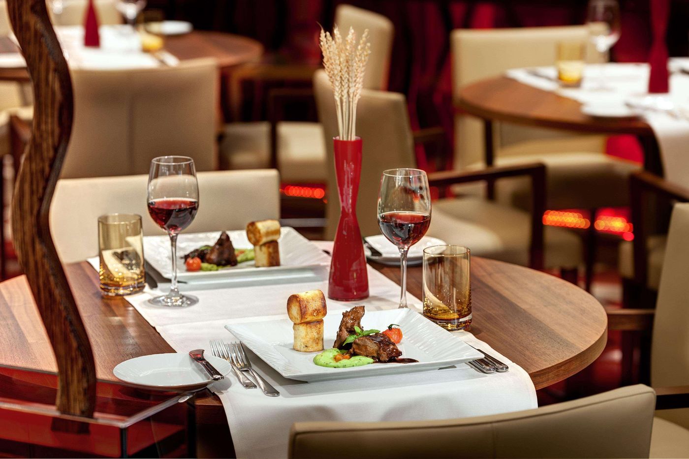 Hilton Frankfurt Airport - Germany - FRANKFURT - Restaurant - 1