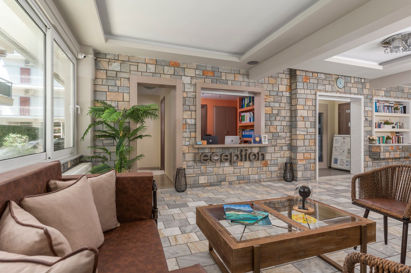 Ouzas-Hotel-Lobby-35