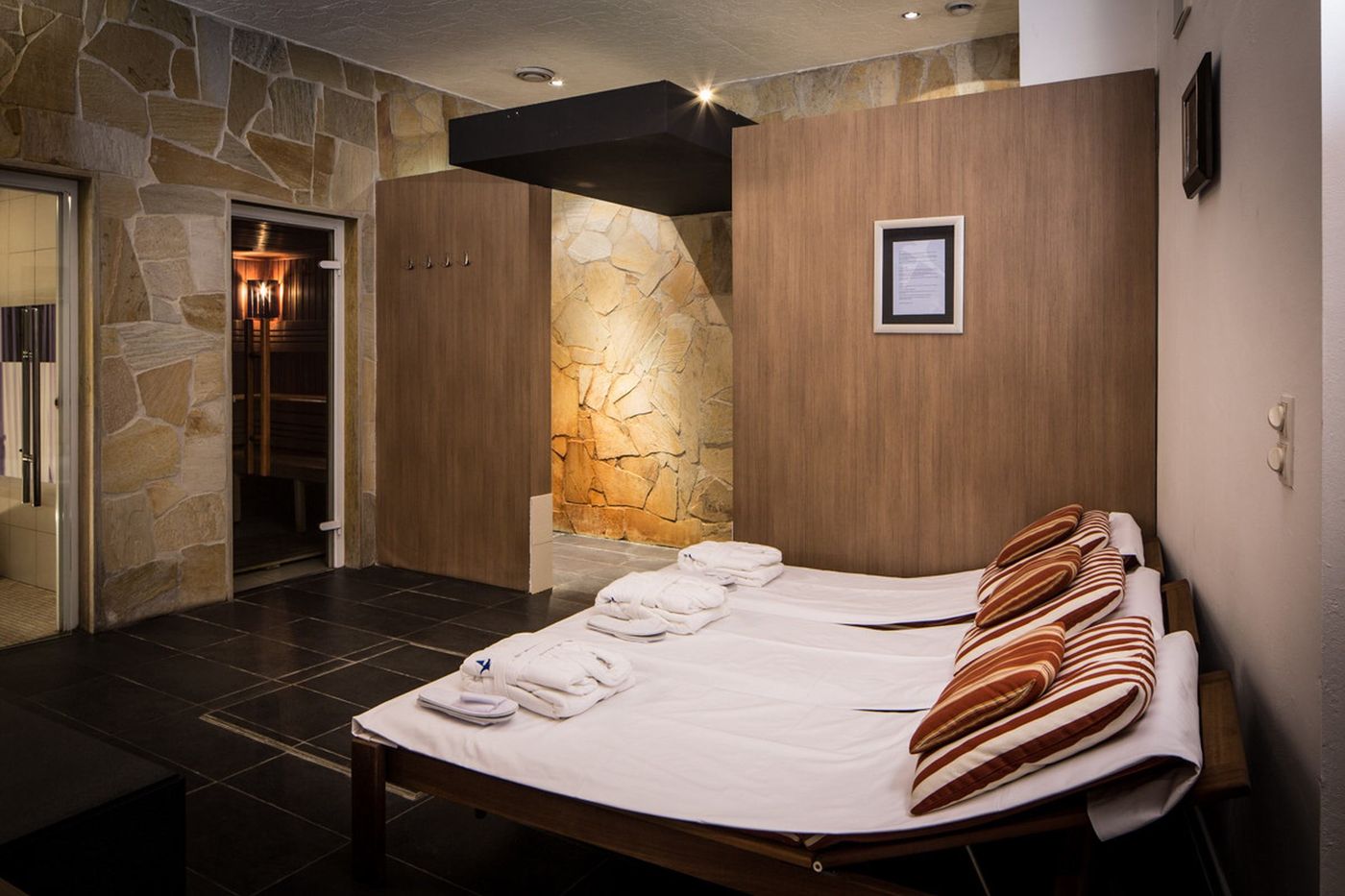 Falkensteiner-Hotel-Maria-Prag-Sports-and-Entertainment-44