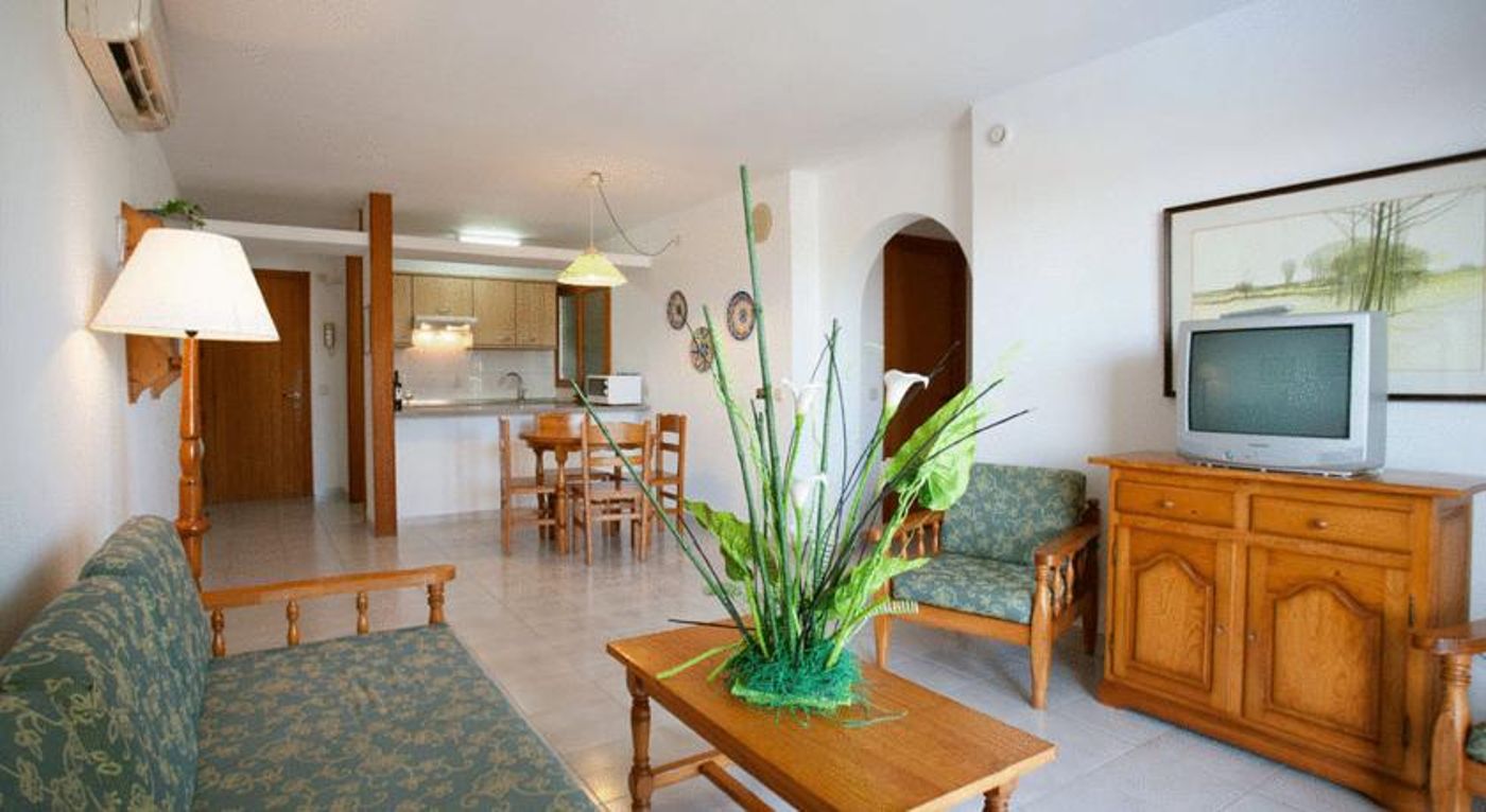 Las Velas Apartments