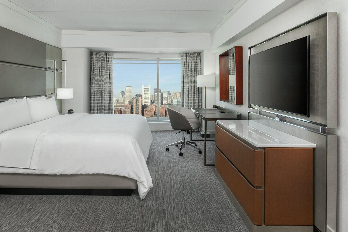 Westin-Boston-Waterfront-Room-33