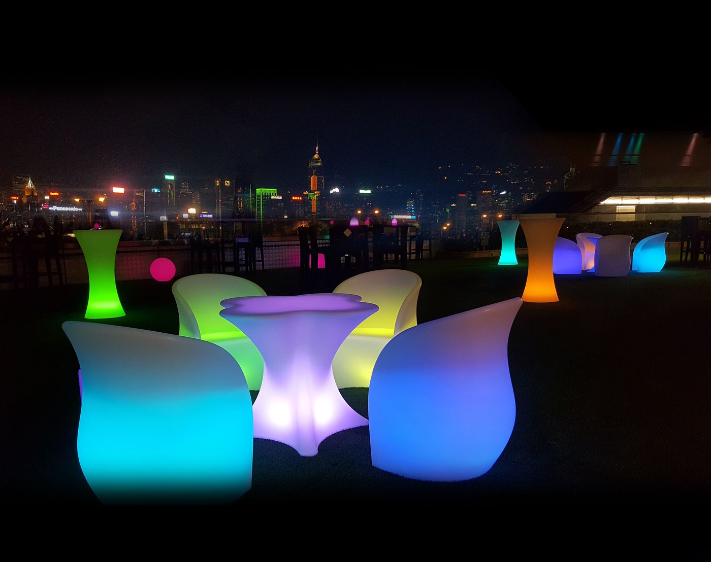 Harbour-Plaza-Metropolis-Bar-20