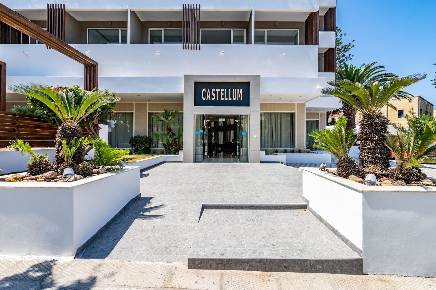 Castellum Suites