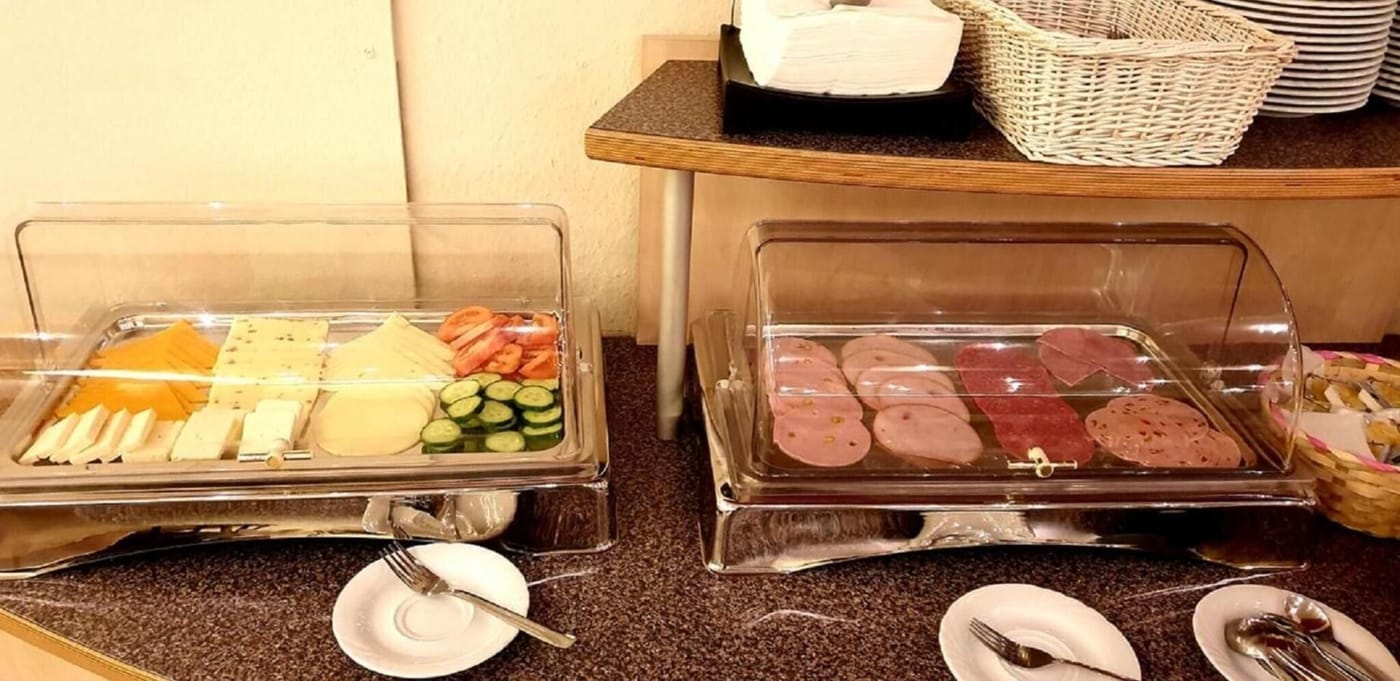 Lilton Hotel Zuffenhausen-Germany-Stuttgart-Restaurant-9