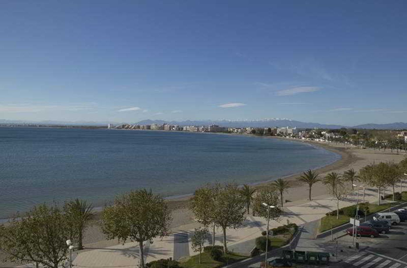 Prestige-Mar-y-Sol-Beach-30