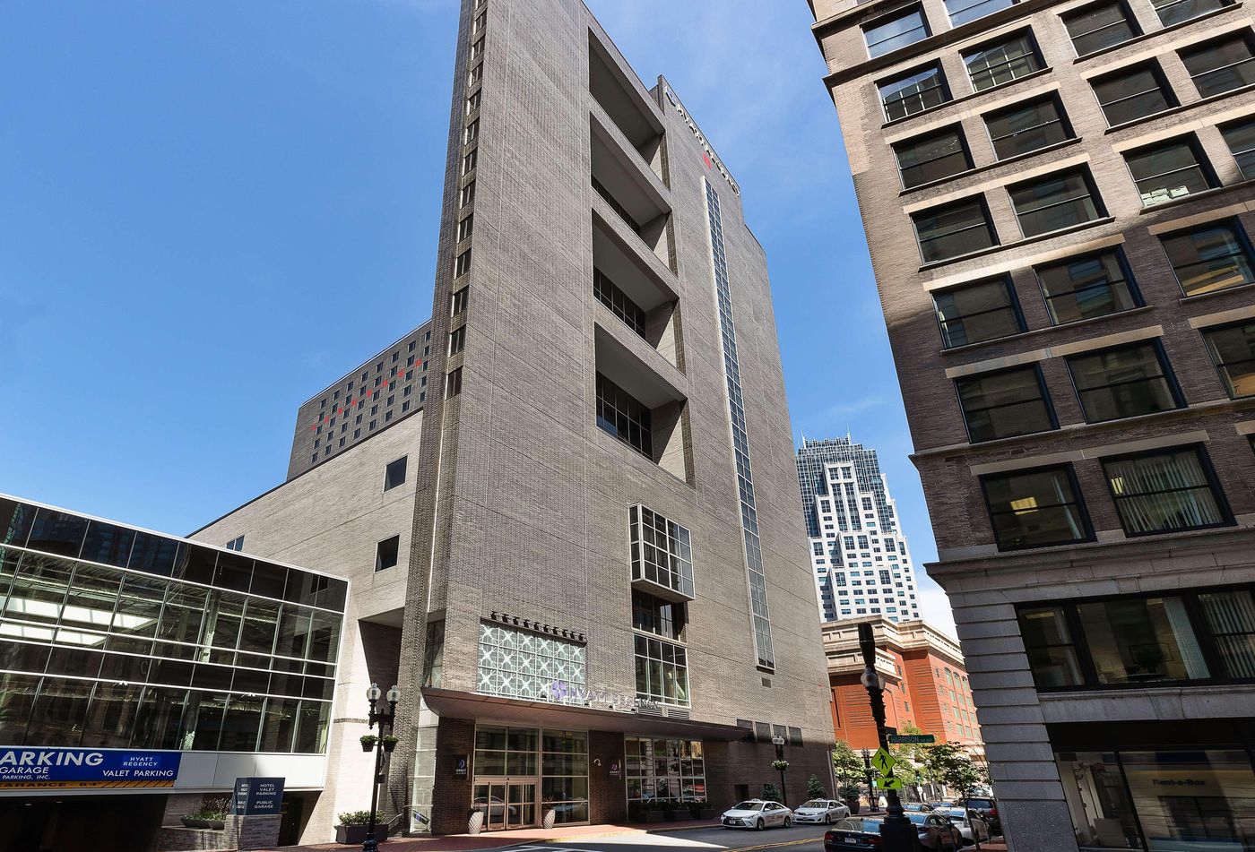 Hyatt-Regency-Boston-General-view-2