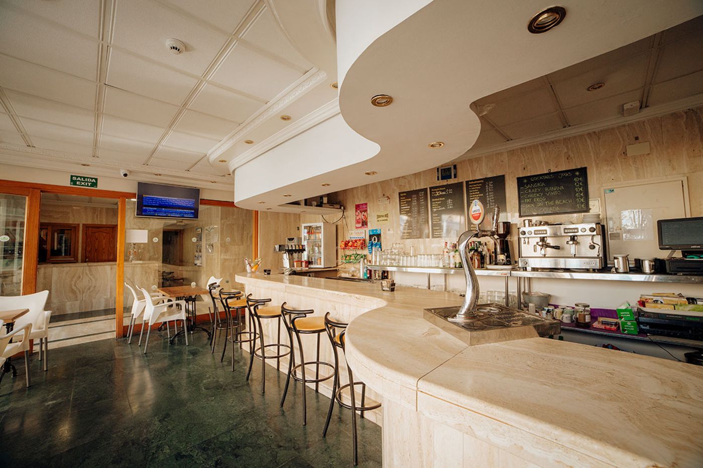 PalmCourtApartments_10