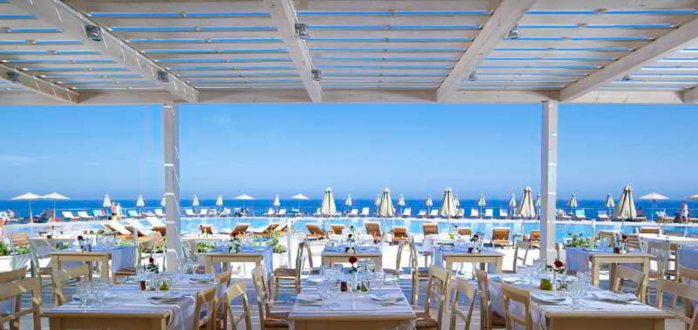 The-Royal-Blue-Restaurant-94