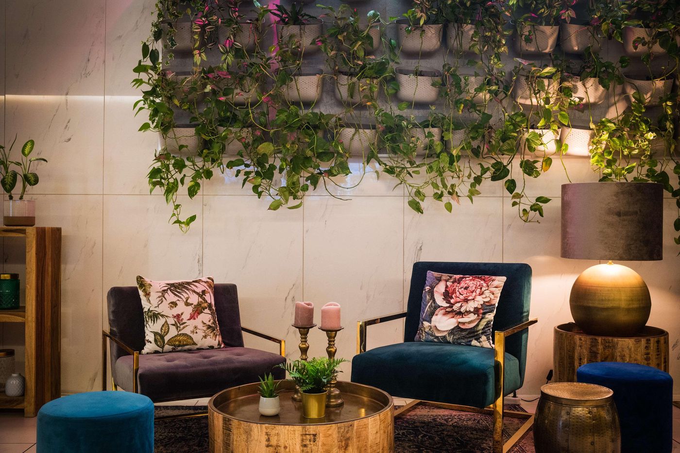 Lindner-Hotel-Berlin-Ku-damm--part-of-JdV-by-Hyatt-Lobby-12