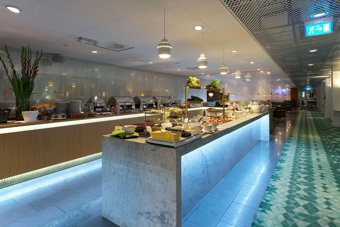 Best Western Plus Sthlm Bromma - Sweden - Bromma - Restaurant - 8