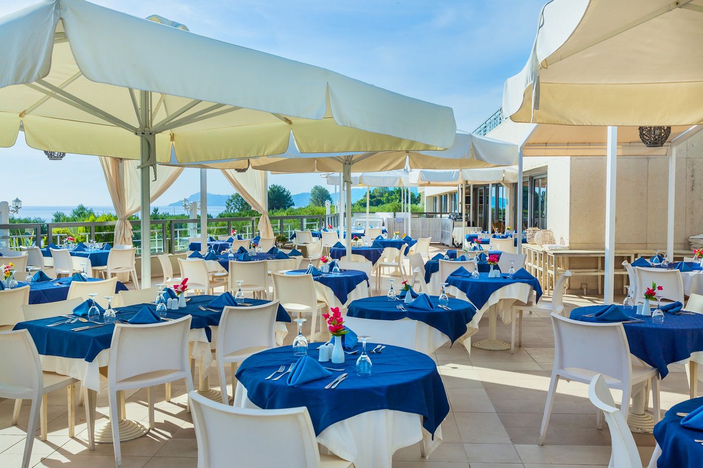 Anastasia-Resort-Restaurant-19