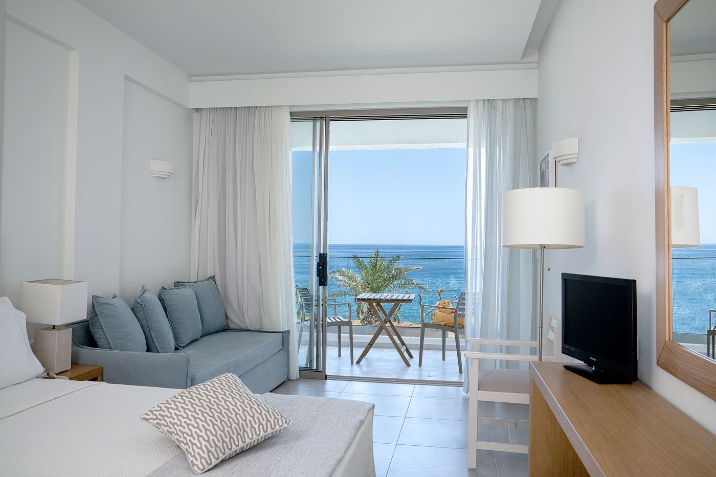 Maritimo-Beach-Hotel-Room-21