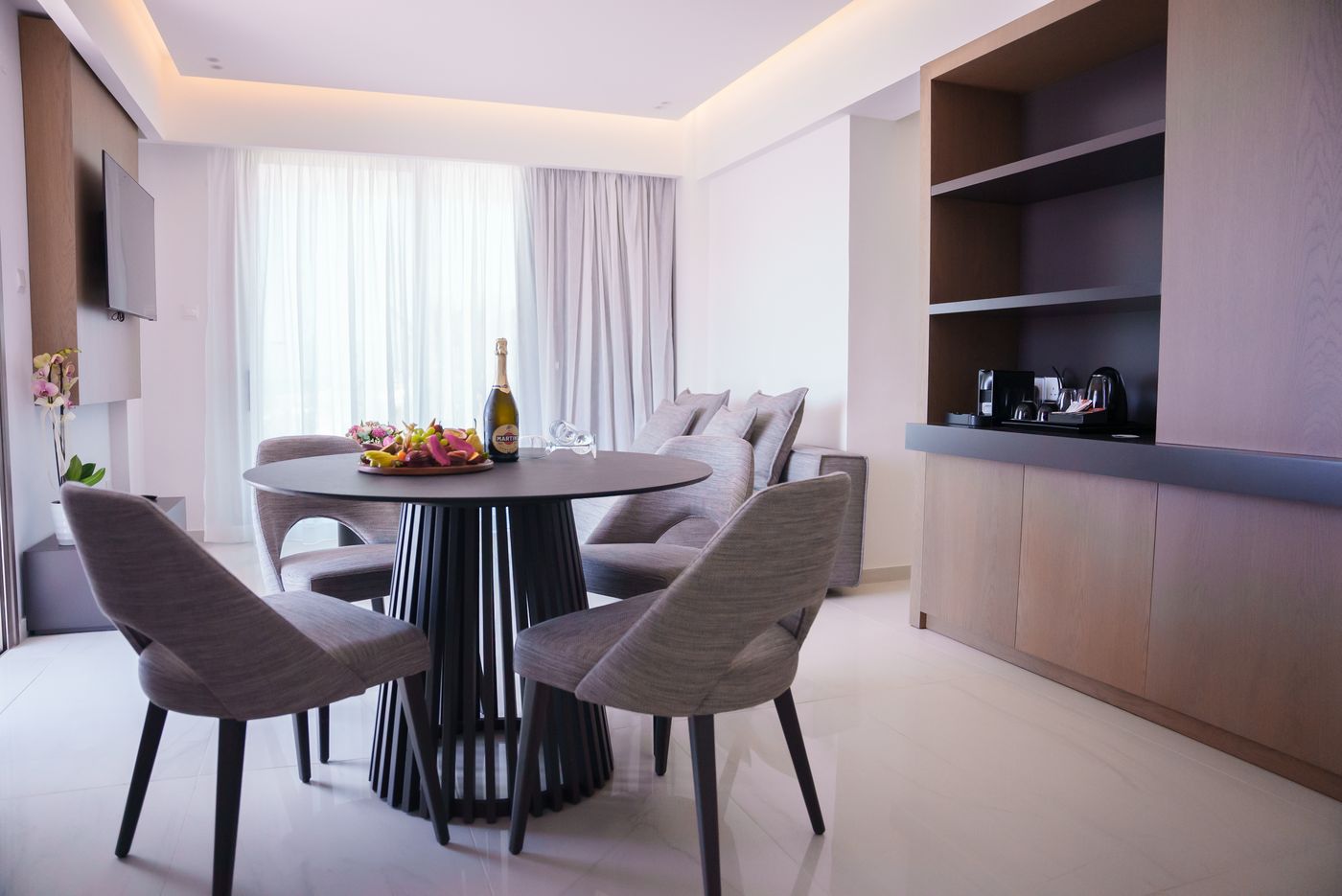 Pavlo-Napa-Hotel-Room-41