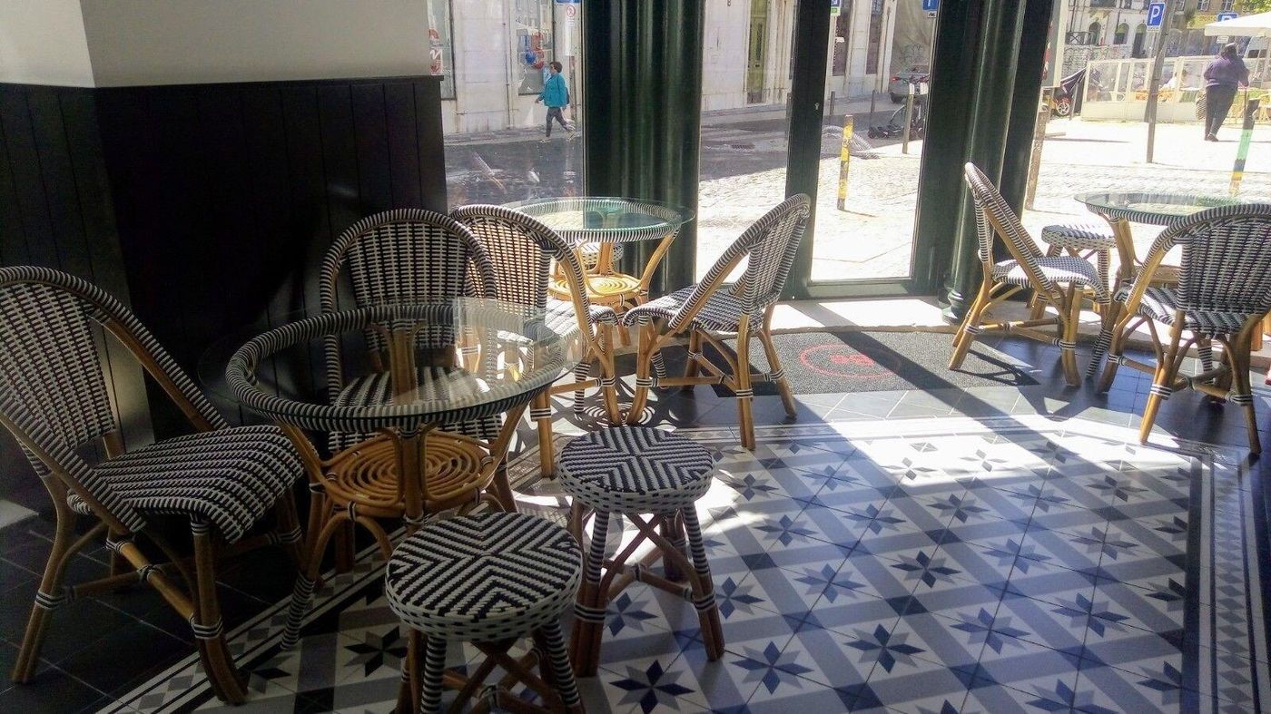 Be Lisbon Hostel Intendente-Portugal-LISBON-General view-9