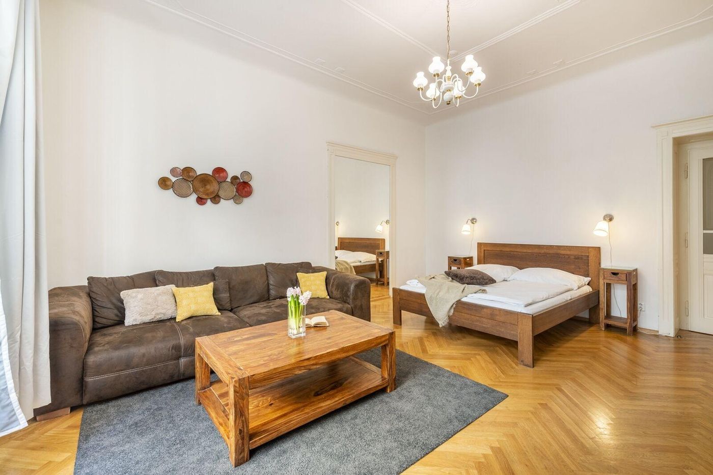 Old-Town-Square-Apartments-Room-15