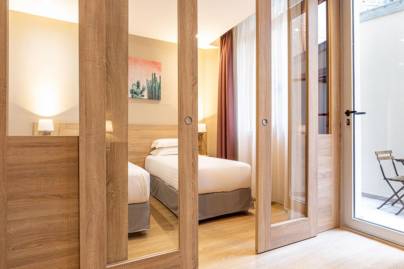Hotel-Paris-D-Issy-Porte-De-Versailles-Room-17