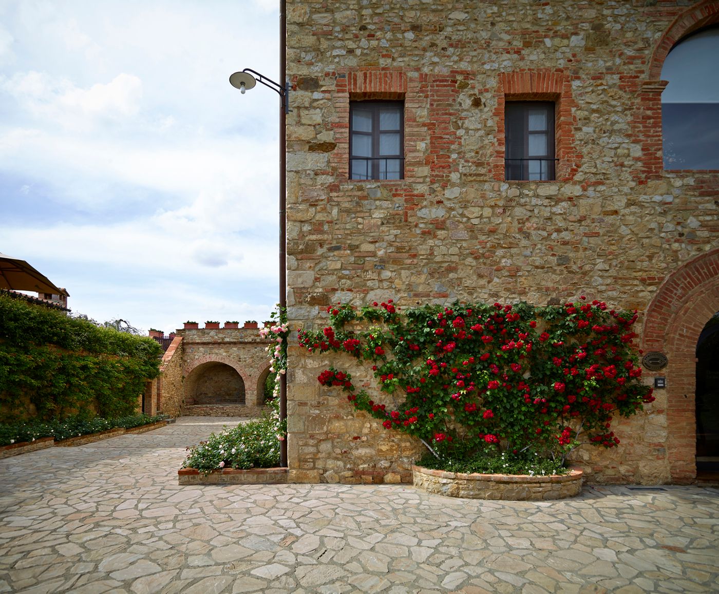 Hotel-Le-Fontanelle-Lobby-72