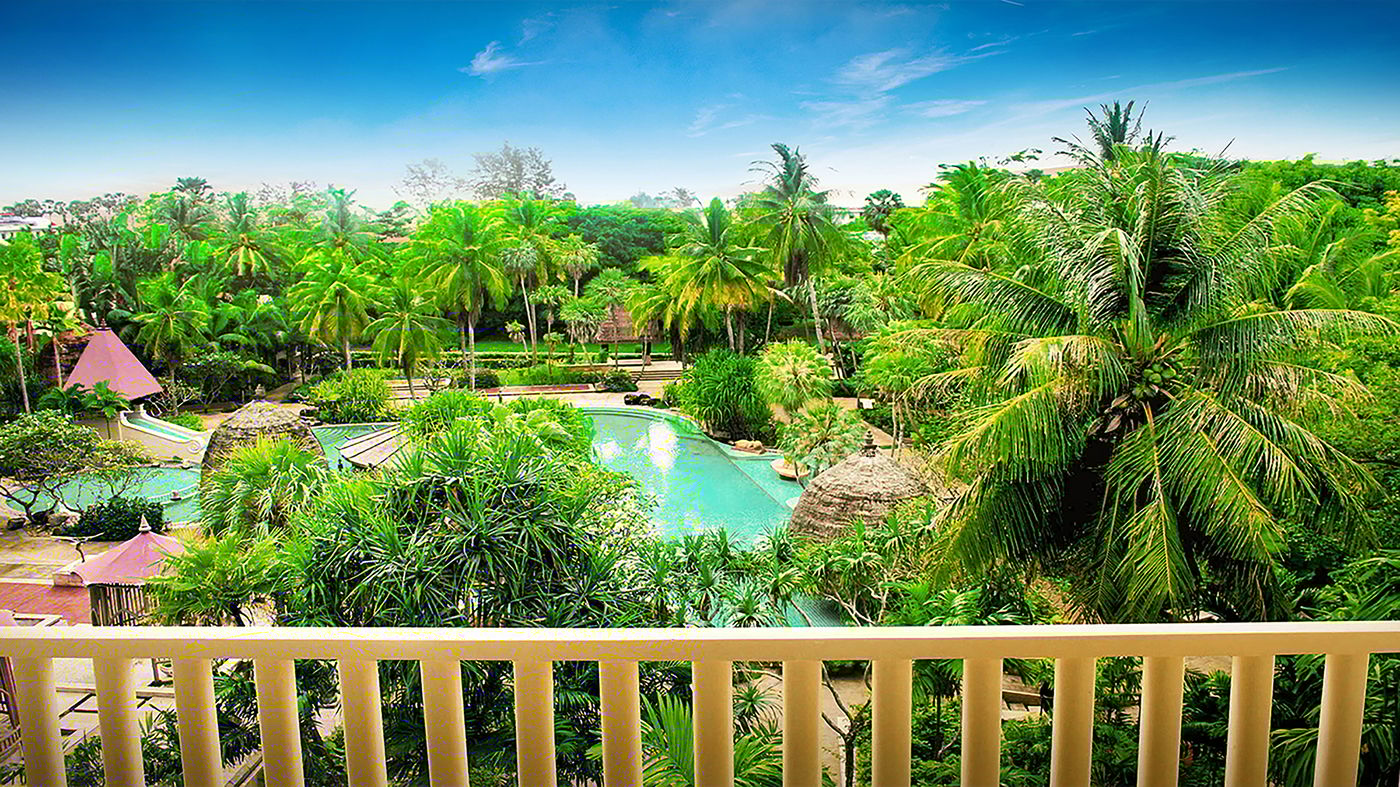 Movenpick-Resort---Spa-Karon-Beach-Phuket-Room-5