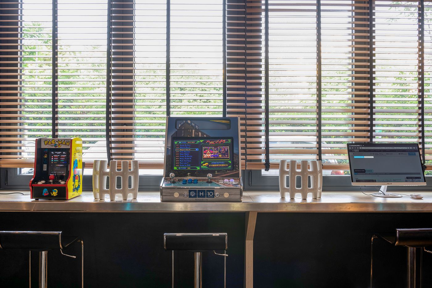 H10-Roma-Citta-Lobby-23