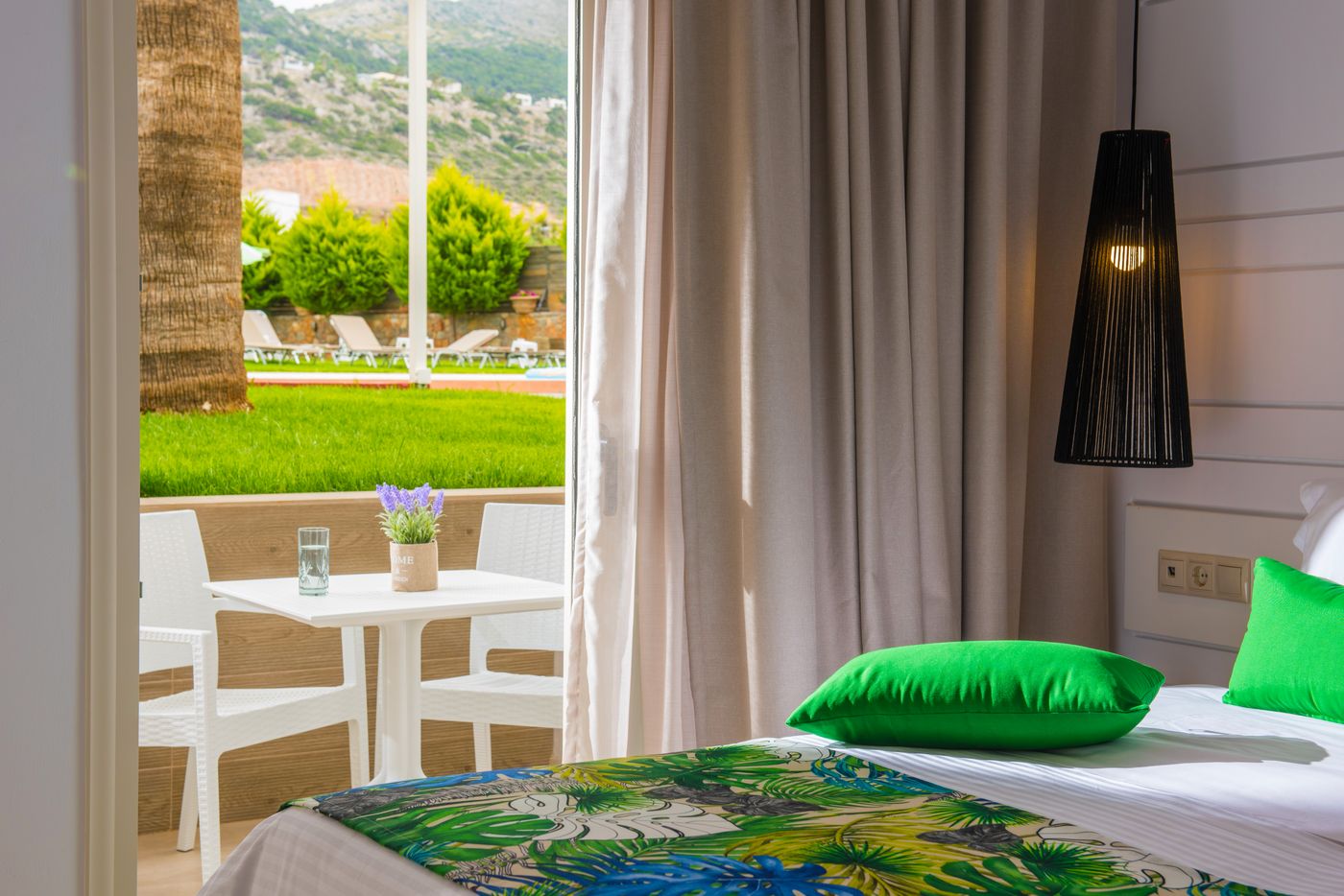 Sarpidon-Apartments-Room-8