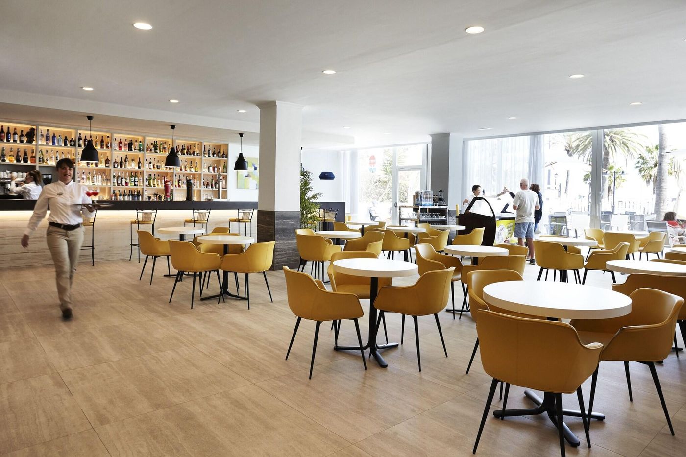 Las-Arenas-Affiliated-by-Melia-Bar-47