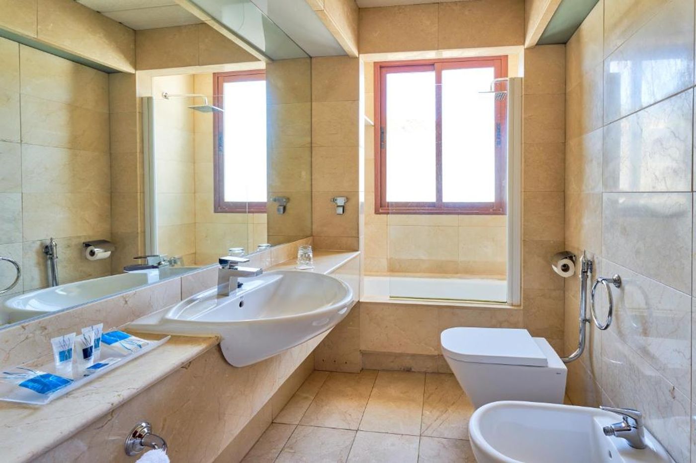 Crisol Guadalupe-Spain-GRANADA-Room-6