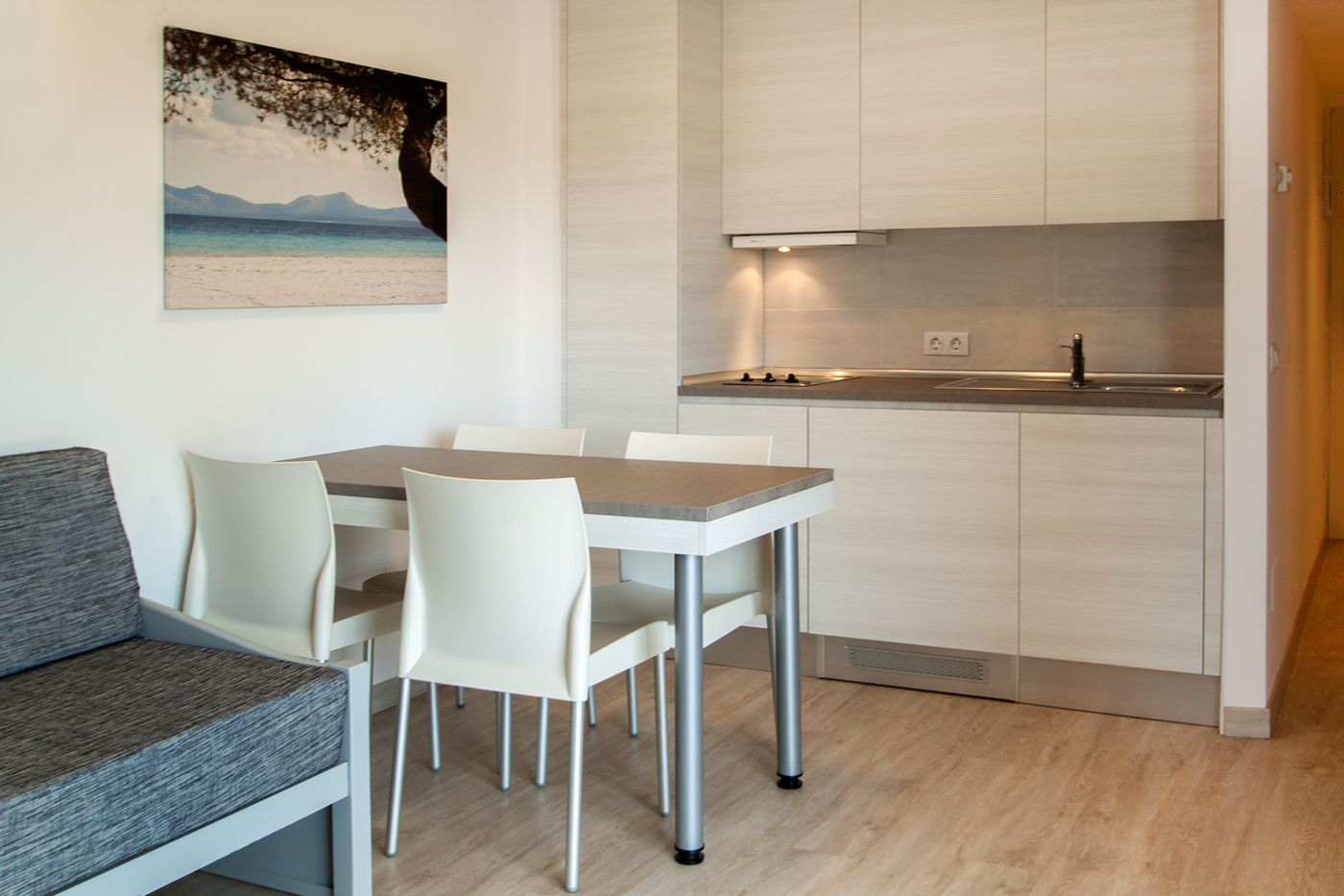 Sol y Vera Apartments