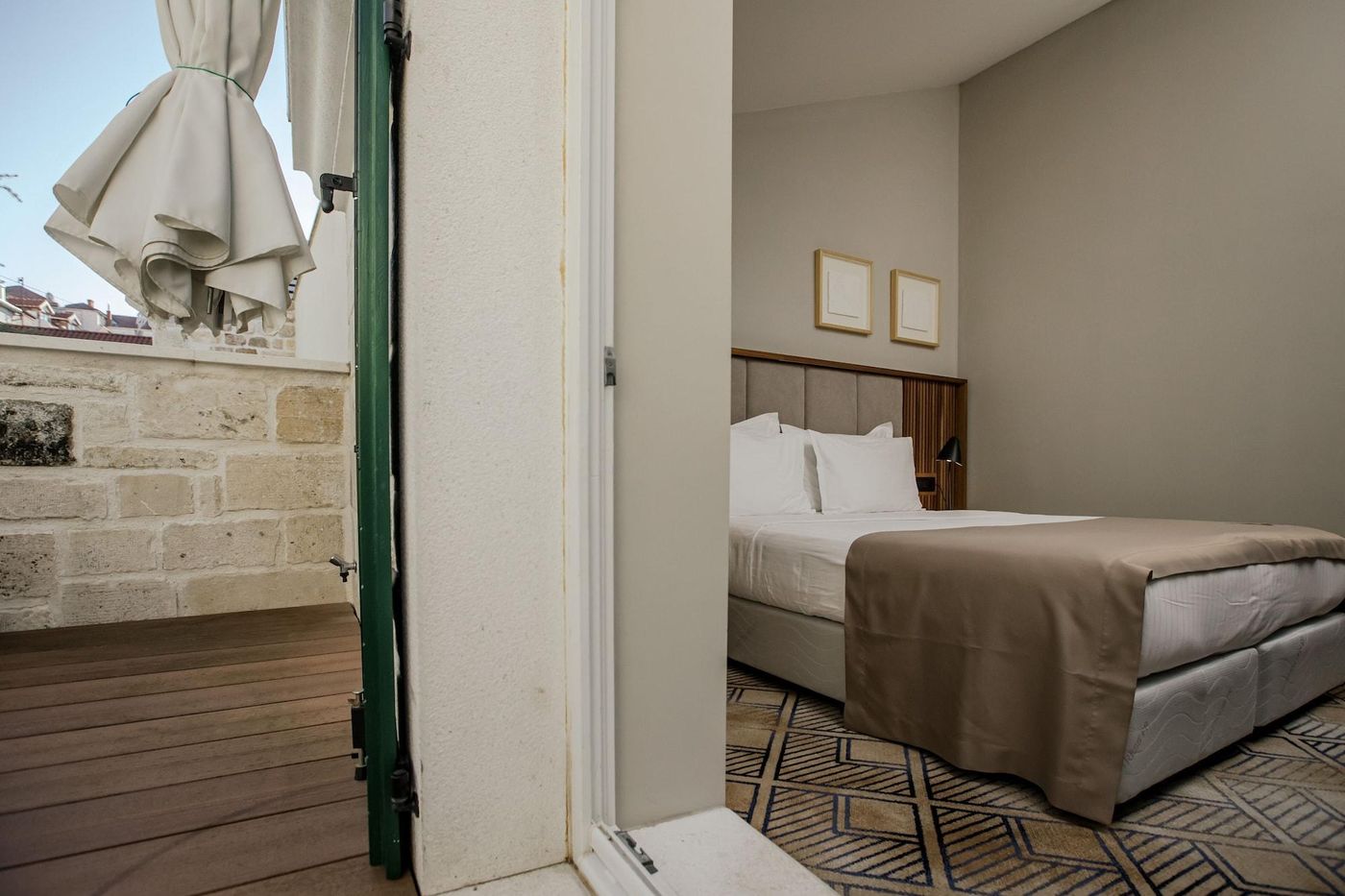 Armerun-Heritage-Hotel---Residences-Room-38