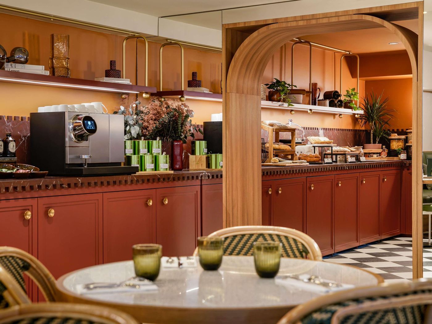 ibis-Paris-Opera-La-Fayette-Restaurant-14