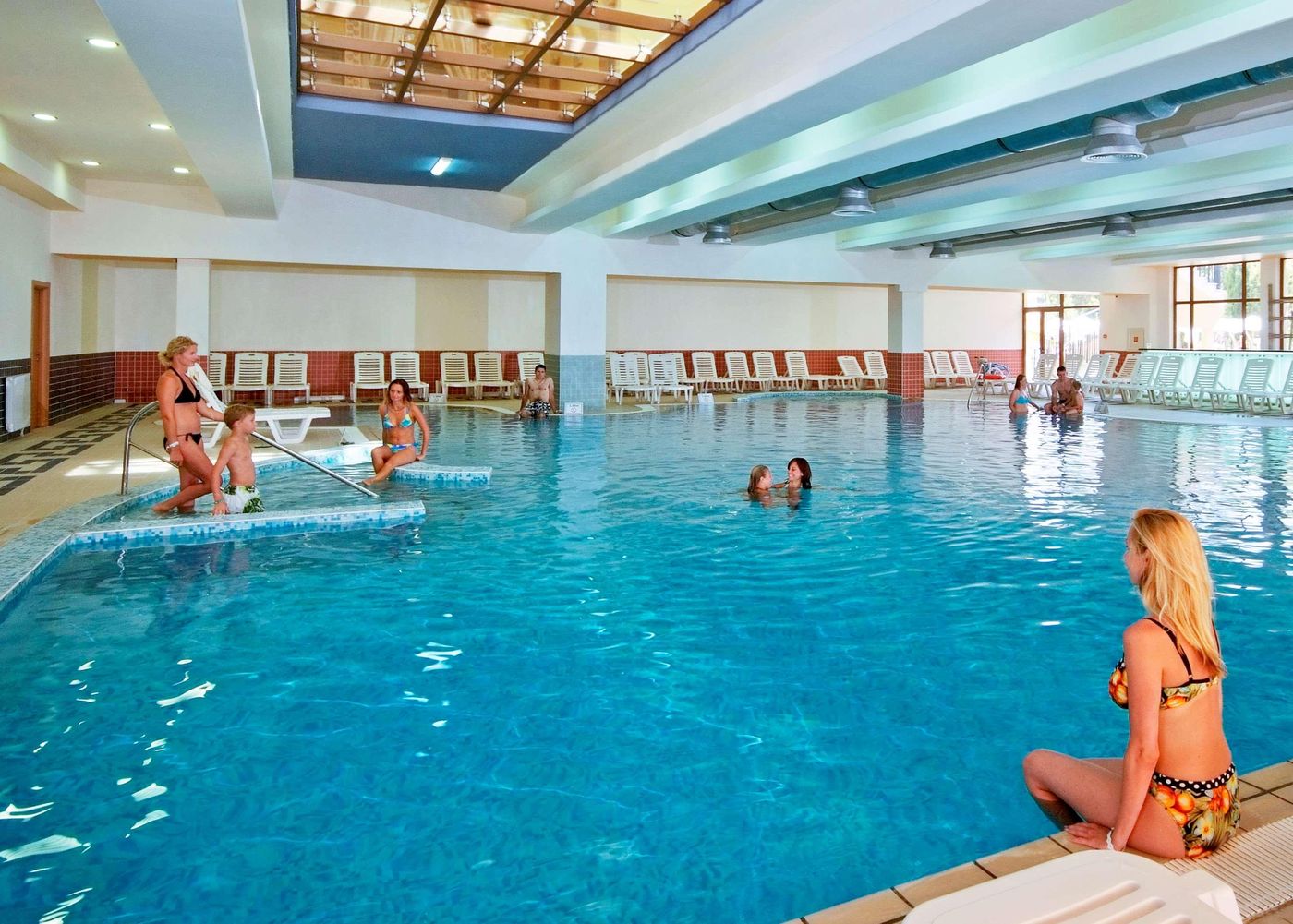 Sol-Nessebar-Palace-Pool-66