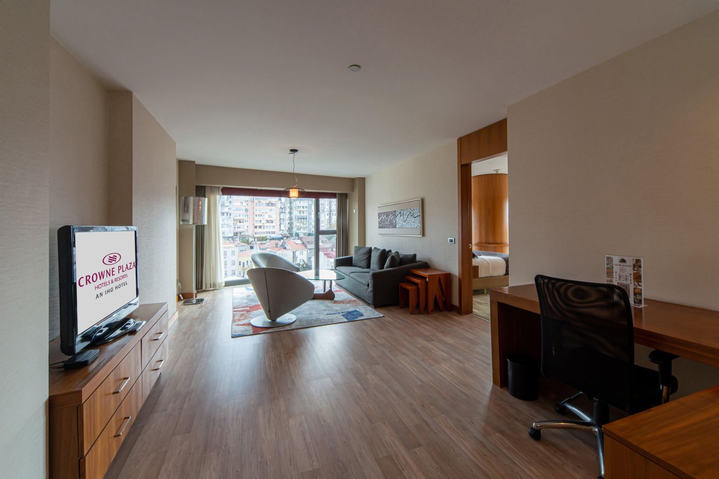 Crowne-Plaza-Harbiye-Room-32