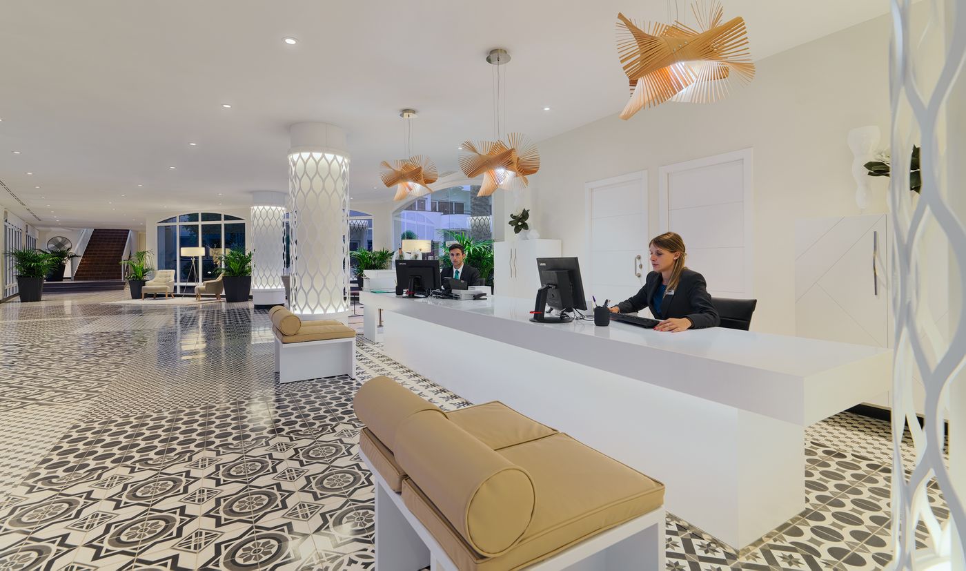 H10-Ocean-Dunas--only-adults--Lobby-33