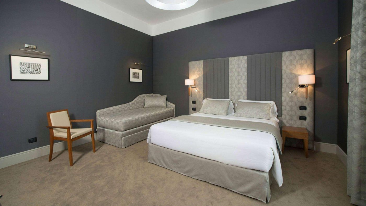 Monti-Palace-Hotel-Room-36