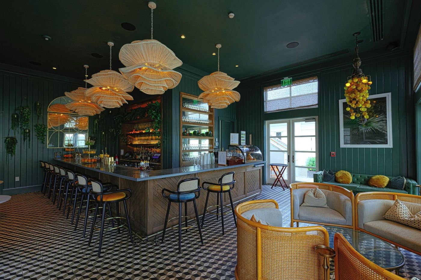 The-Island-House-Bar-23