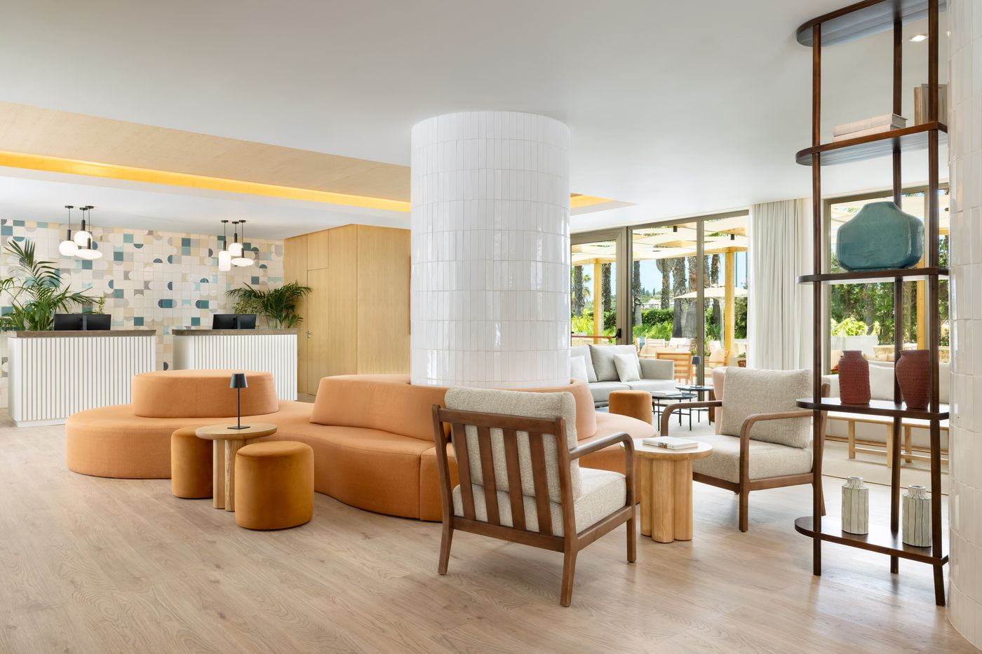 Marriot-Residences-Salgados-Resort-Lobby-53