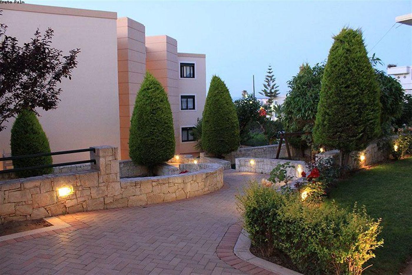 Creta-Palm-Hotel---Apartments-General-view-14