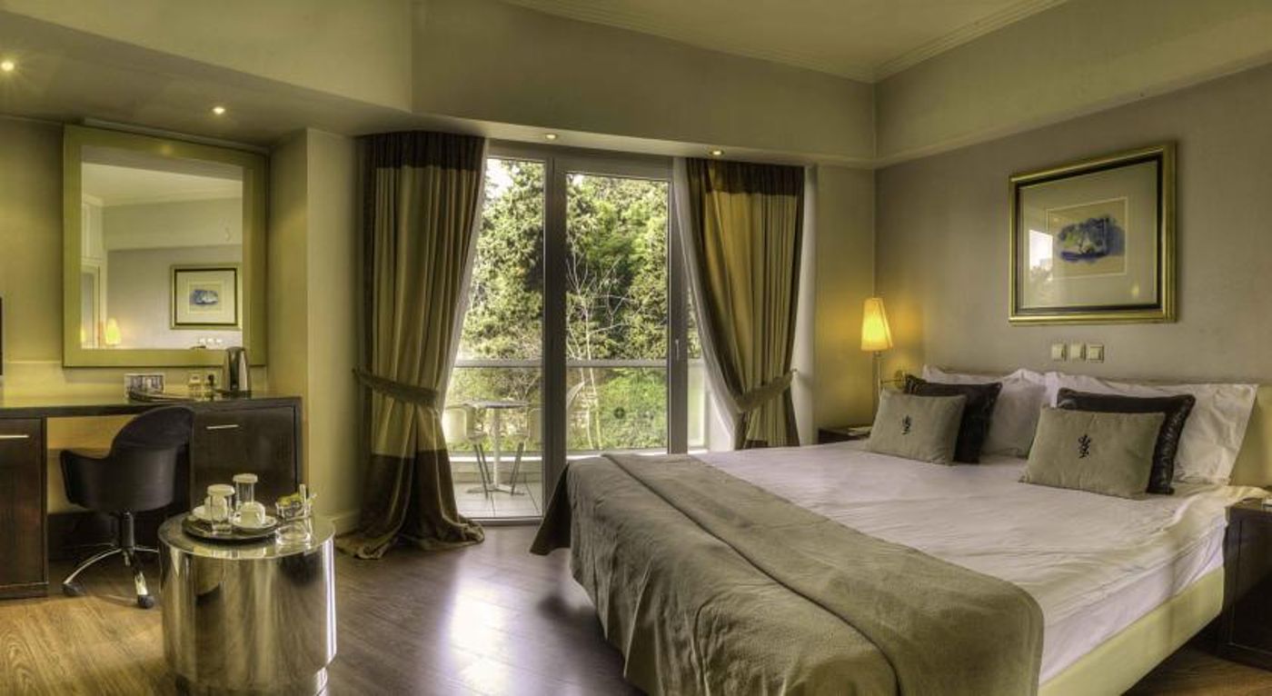 St. George Lycabettus